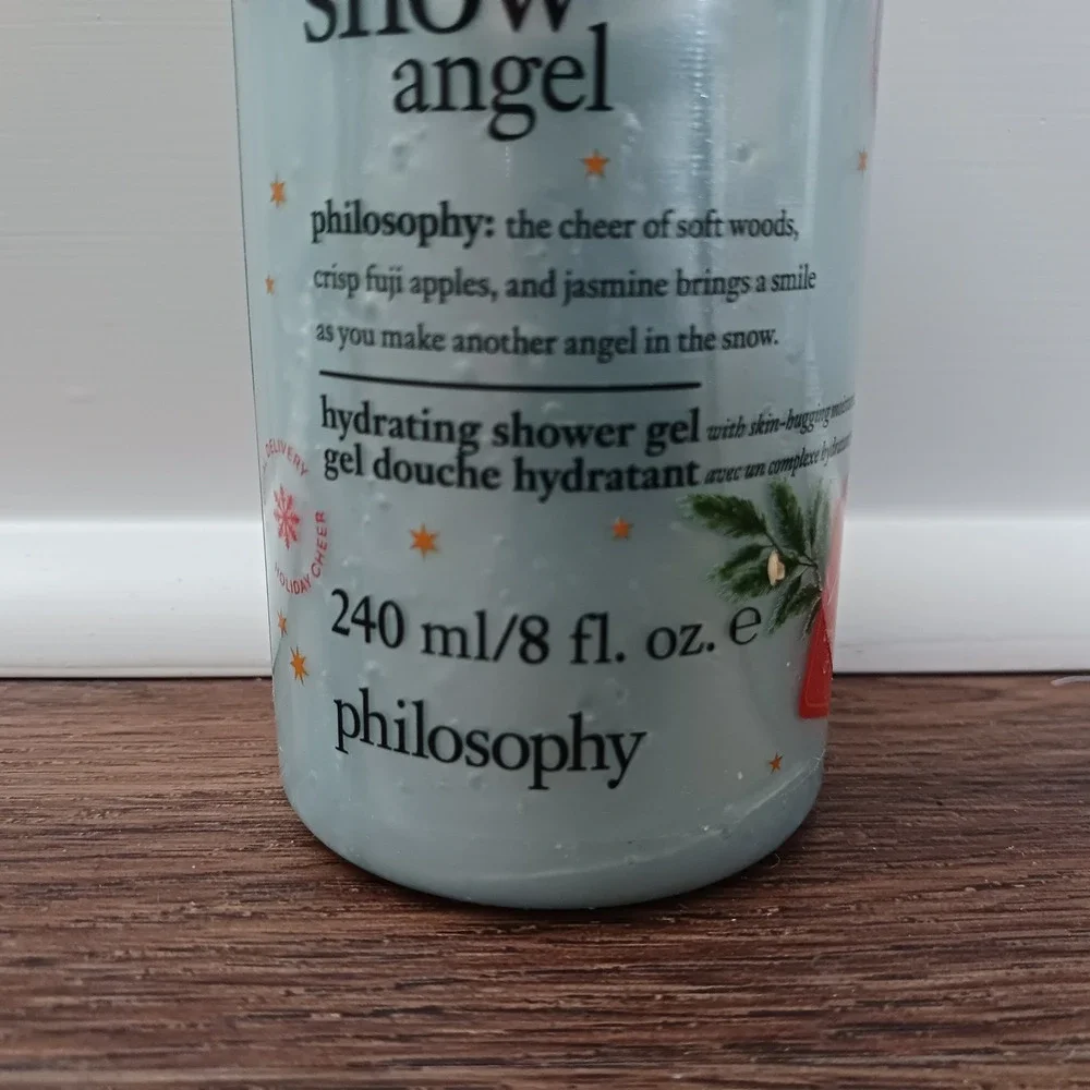 Philosophy Snow Angel Hydrating Shower Gel 8 fl oz Fuji Apple Jasmine Scent NEW